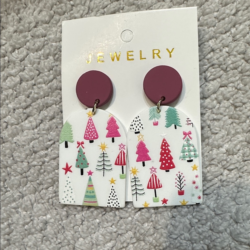 Christmas holiday tree dangle pierced earrings